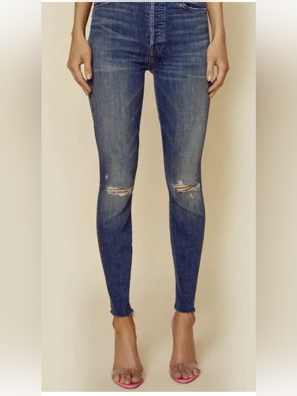 Mother the Stunner Ankle Fray DistressedJeans